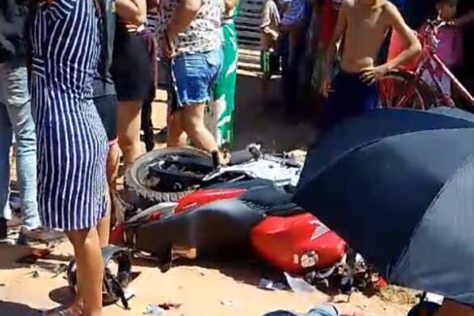 Colisão entre motos deixa três pessoas gravemente feridas em Ji-Paraná
