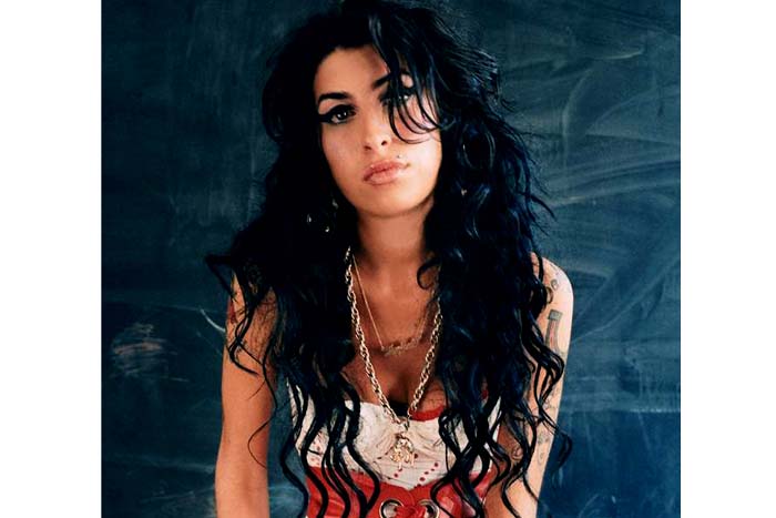 Ex de Amy Winehouse dá declaração polêmica ao falar sobre problemas da cantora com drogas