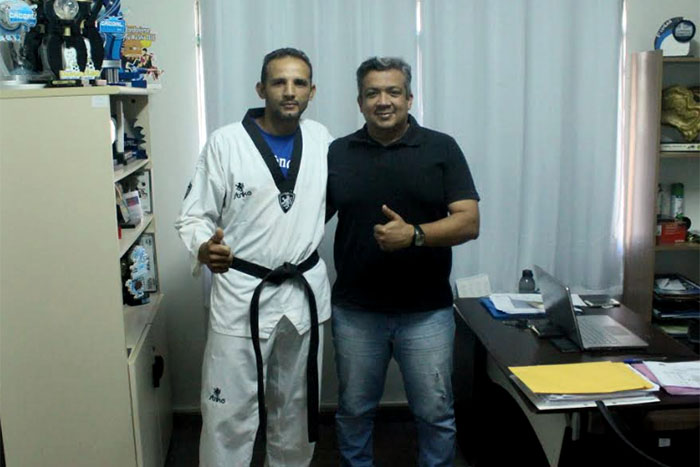 Atleta de Cacoal representa o Brasil no Oeste Open de Taekwondo