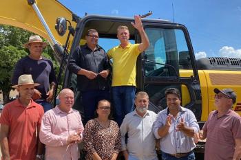 Emenda do deputado Luizinho Goebel garante maquinário e veículo para o município de Ministro Andreazza