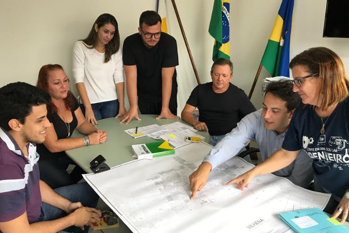 Arquitetos da Prefeitura elogiam e acompanham trabalho urbanístico de curitibanos em Vilhena