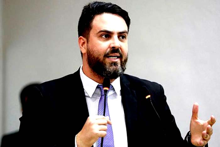 Deputado Léo Moraes vai ao TRF e ao Ministério de Minas e Energia contra aumento da conta de luz em Rondõnia