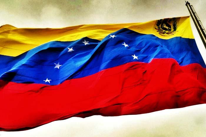 China e Cuba enviam medicamentos e peças de reposição para Venezuela