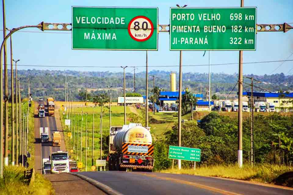 Mesmo com reclamações da população rondonienses e do agronegócio, BR-364 foi privatizada