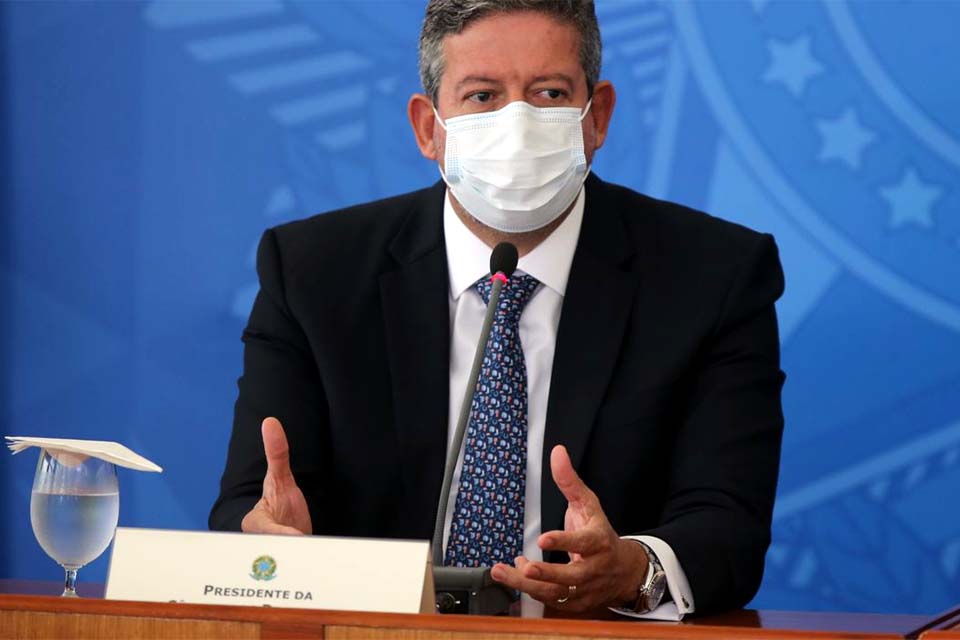 Presidente da Câmara pede pacificação entre Judiciário e Executivo