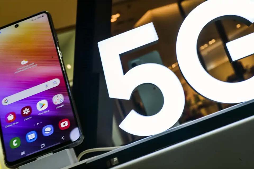 Menos de 8% das cidades brasileiras têm leis de antenas adaptadas a 5G