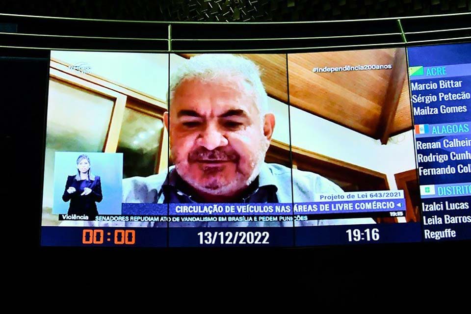 Segue para Câmara PL que autoriza saída de veículos comprados em áreas de livre comércio