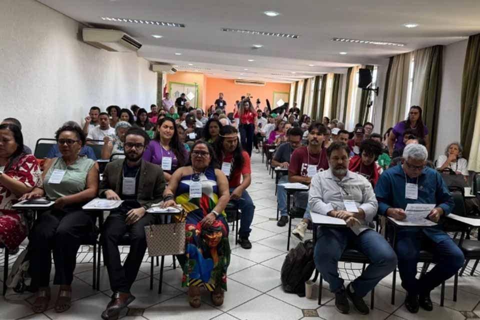 Governo de Rondônia reforça papel da economia popular solidária com evento preparatório para etapa nacional 