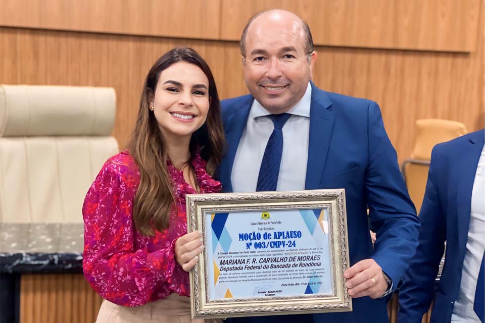 Câmara da Capital homenageia Mariana Carvalho; Edwilson Negreiros exalta trabalho da ex-deputada