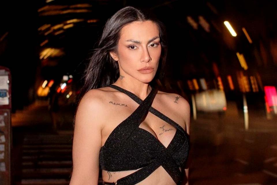 Cleo rebate críticas sobre suas tatuagens: 'Melhor ser uma velha tatuada do que amargurada'