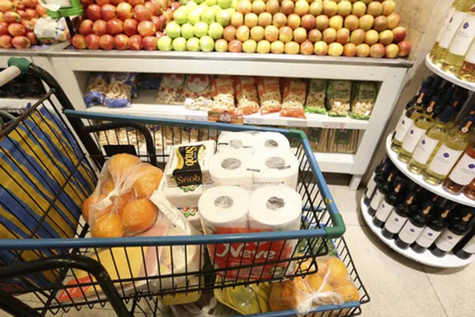 Projeto de lei lista alimentos que terão imposto zero no novo sistema tributário