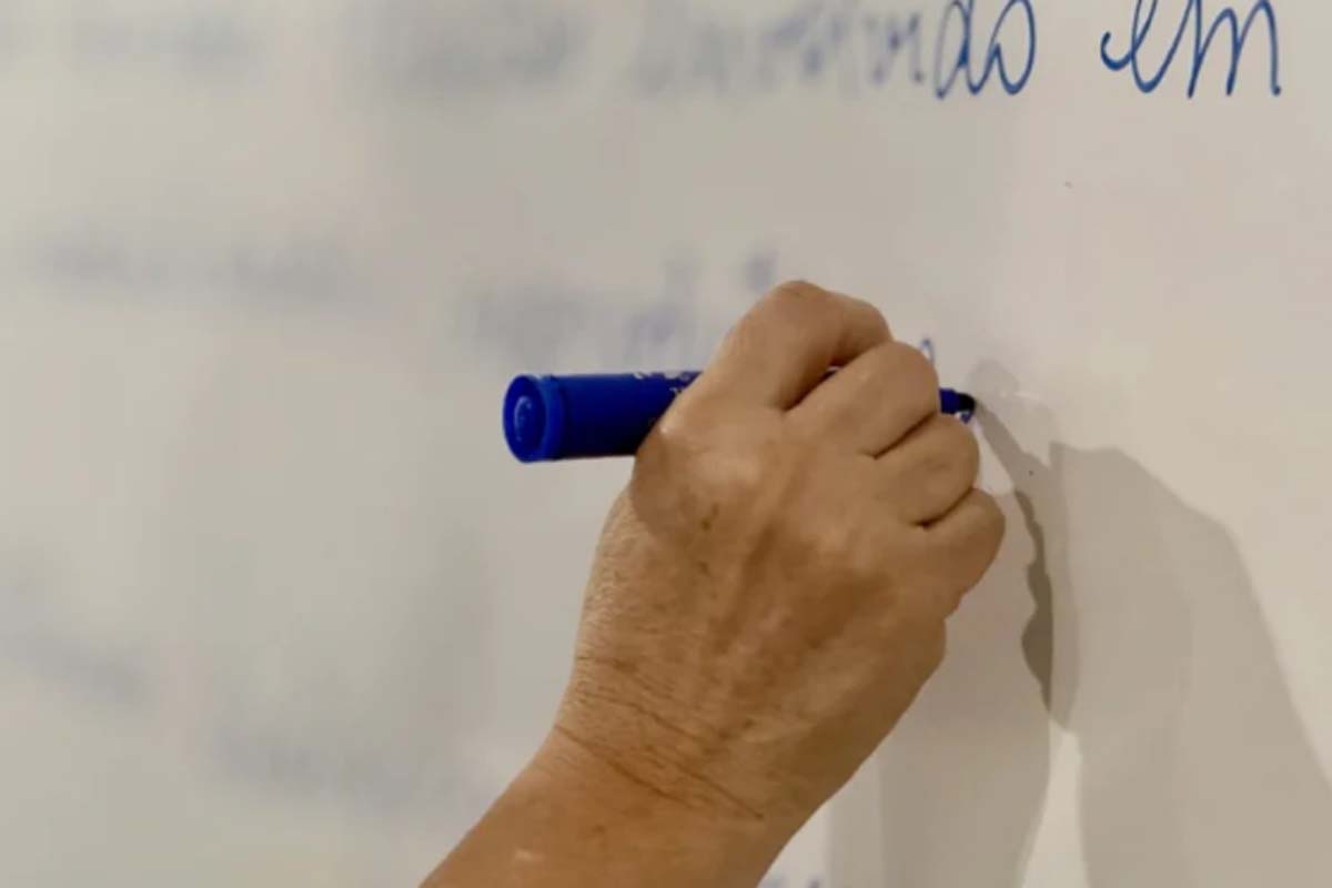 Professor da Rede Estadual de Ensino de Rondônia desenvolve guia pedagógico para fortalecer aprendizado em Geografia