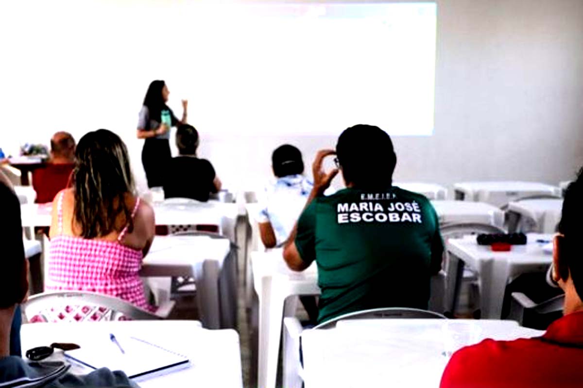 Semed realiza 1ª formação Integrada para o fortalecimento da aprendizagem nos anos iniciais