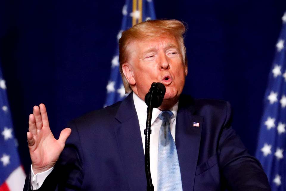 Trump defende que Irã abra mão de armas nucleares