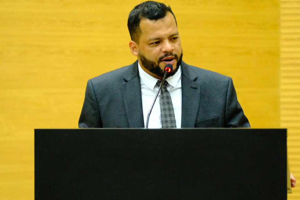 Deputado Estadual Edevaldo Neves lamenta morte do pastor Joel Holder