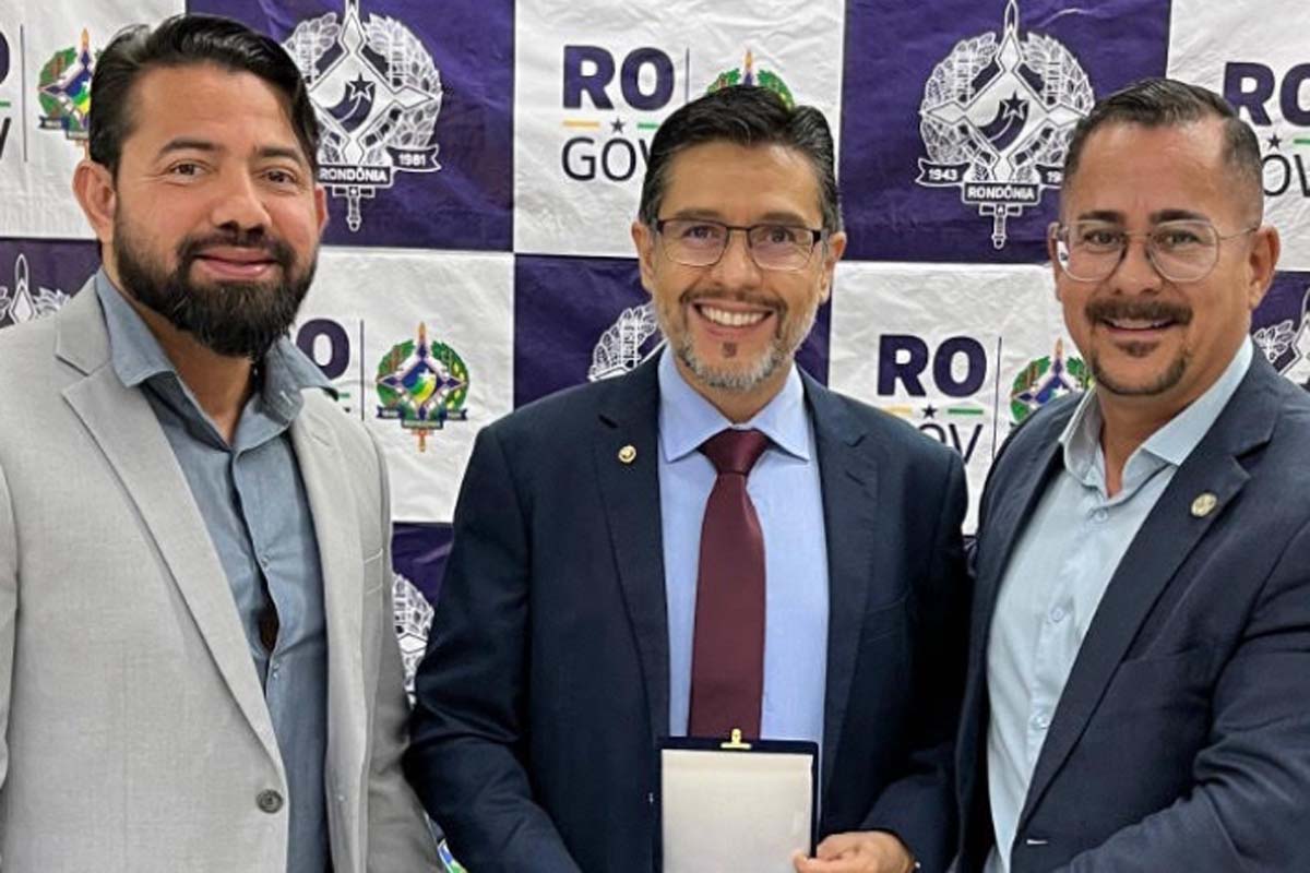 5ª Promotoria de Justiça de Ji-Paraná recebe maior honraria da segurança pública estadual