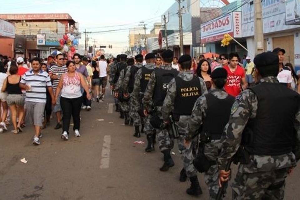 Polícia Militar discute medidas de segurança com representantes de blocos carnavalescos