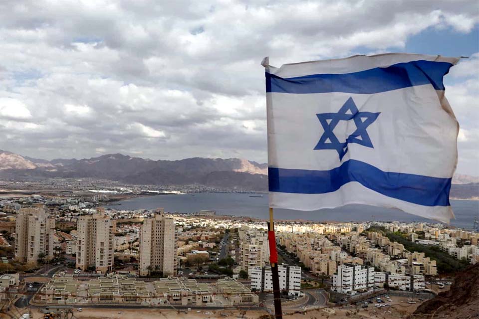 Israel diz que míssil disparado pela Síria não era dirigido a reator