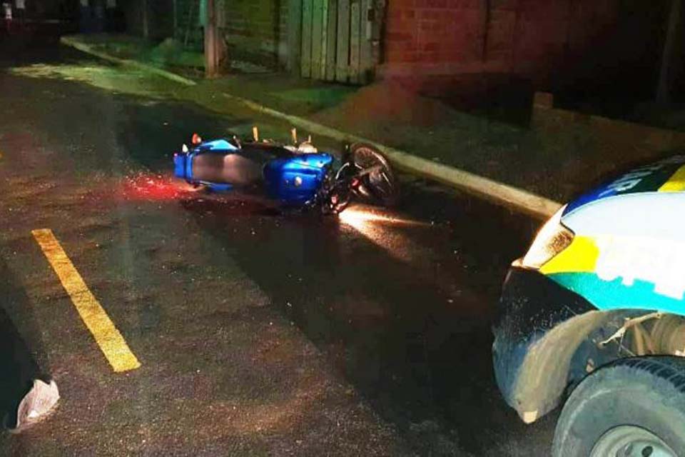 PM age rápido, prende suspeitos e recupera moto tomada em assalto