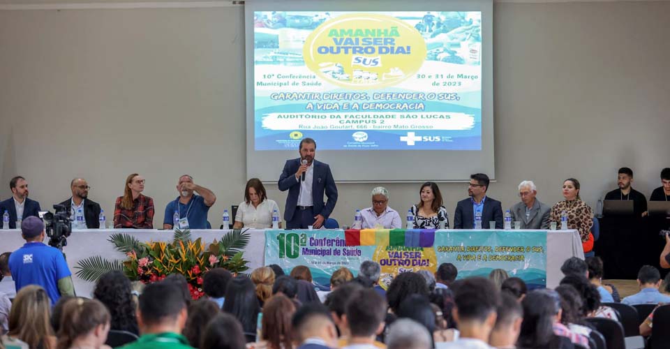 População comparece em grande número no primeiro dia da Conferência Municipal de Saúde