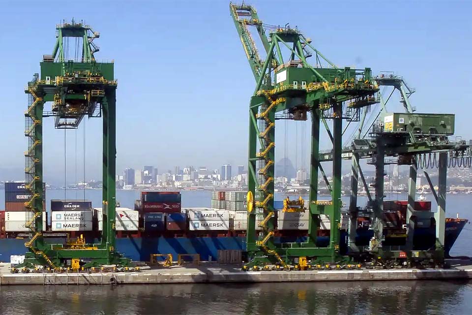 Mercado eleva para 1,89% projeção de expansão da economia em 2024