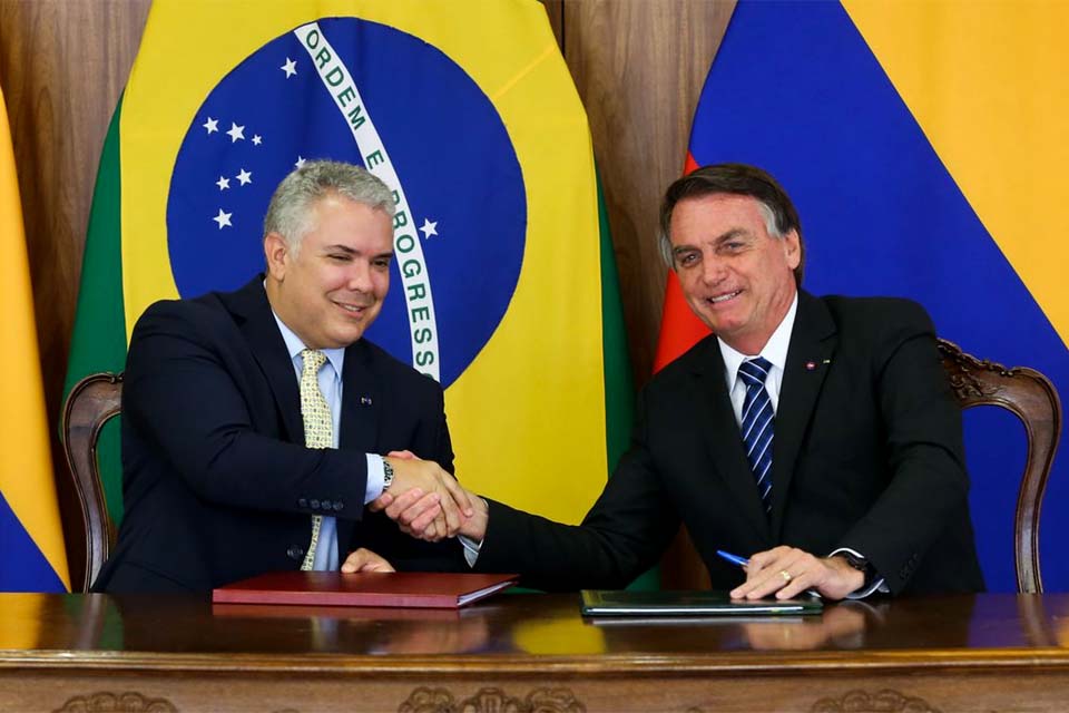 Colômbia espera US$ 1,4 bilhão de investimentos privados do Brasil