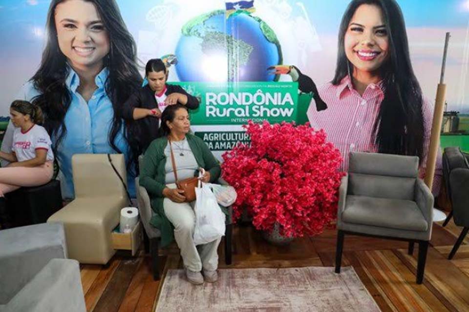 Semasf de Ji-Paraná realiza atendimento às mulheres durante a 11ª RRSI