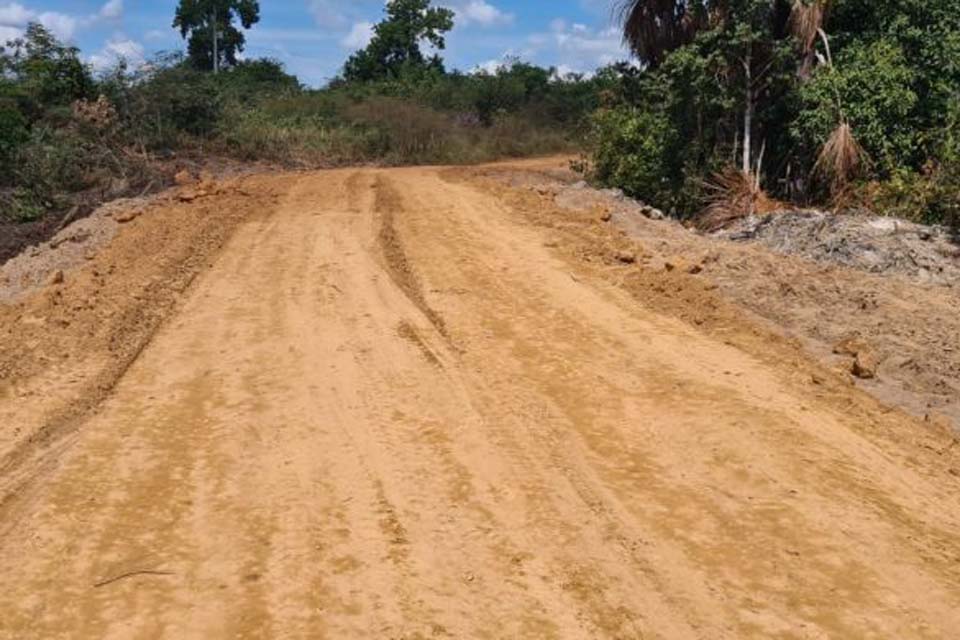 Rodovias primárias da região do Cone Sul de Rondônia recebem melhorias