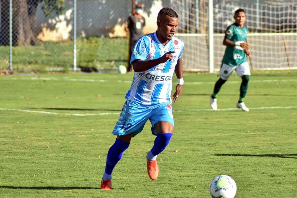 Reforço do Ji-Paraná para a Série B, atacante Gabriel Tufão diz: “Foco é a vaga na Série A”