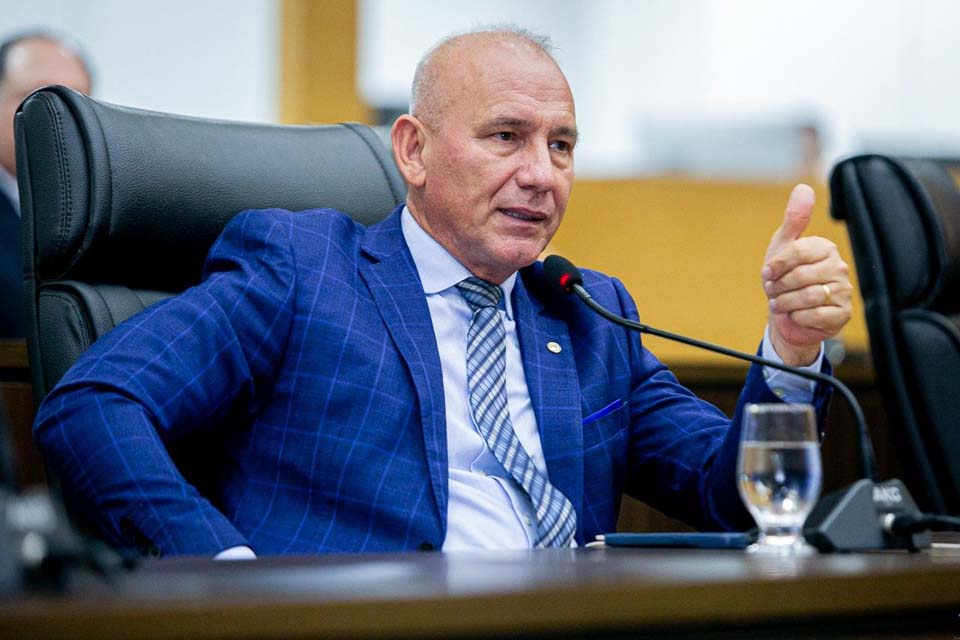 Ezequiel Neiva assegura recurso para ampliação e reforma da Escola José Basílio da Gama, em Alta Floresta