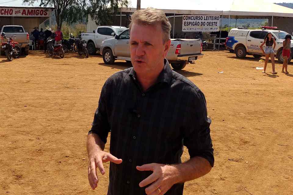 Luizinho Goebel libera emenda para aquisição de ambulância tipo “D” UTI móvel para saúde de Espigão