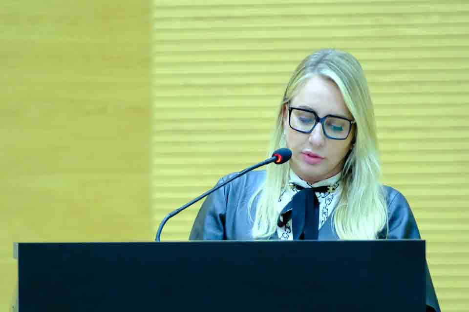 Ieda Chaves convida para audiência pública sobre os direitos das mulheres em vulnerabilidade 