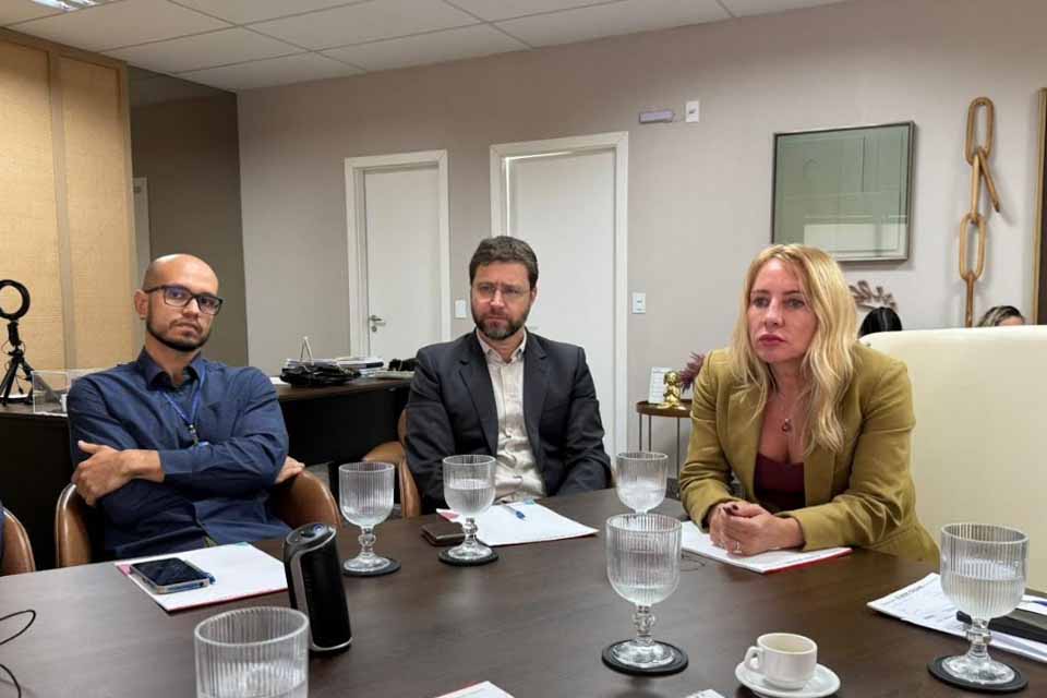 Ieda Chaves e TCE-RO unem forças por PL de creches e gestão escolar qualificada