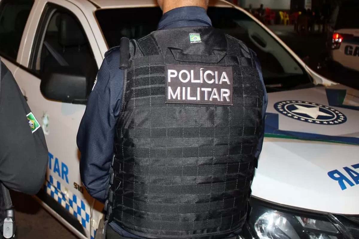 PM prende mulher com drogas e balança de precisão em Vilhena