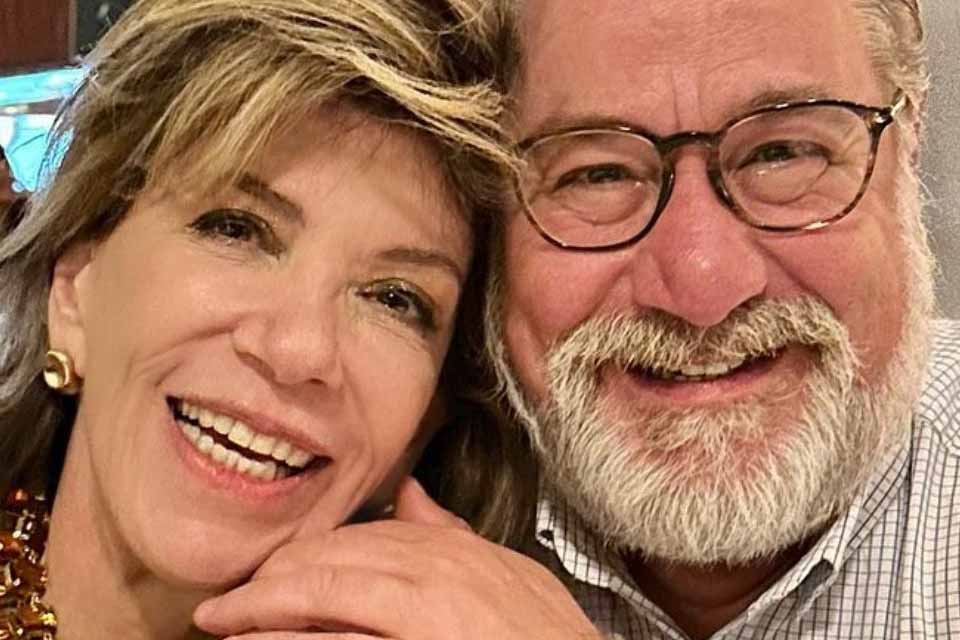 Silvia Poppovic apresenta novo amor nas Redes Sociais: “Torçam pela gente!”