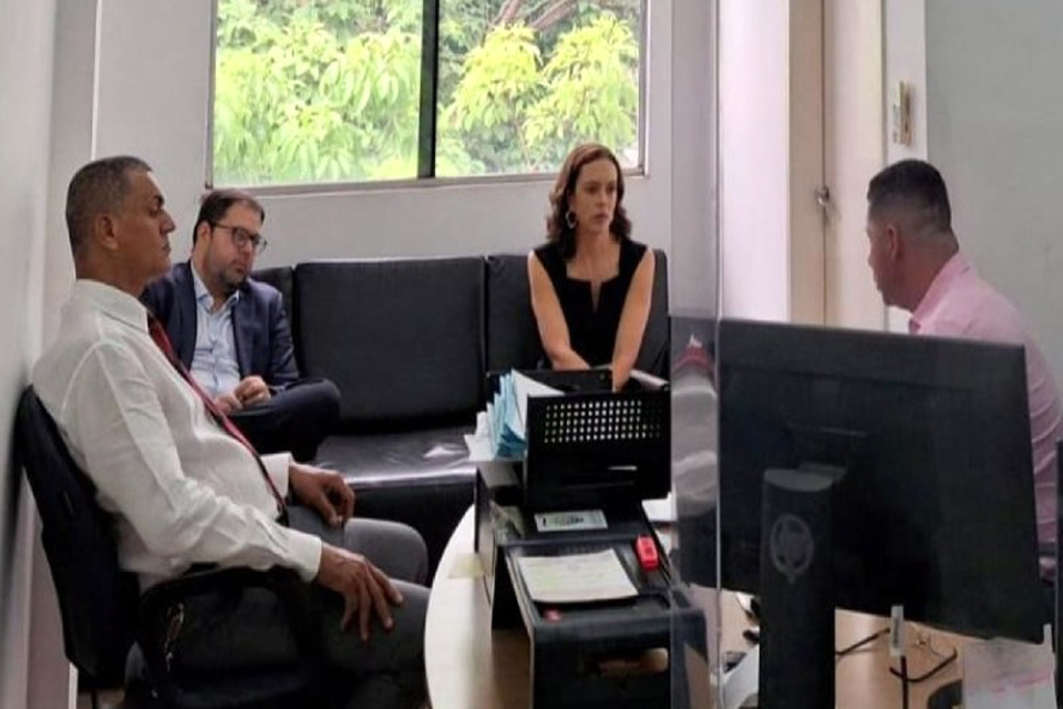 MPRO realiza reunião institucional na Delegacia da Mulher em Porto Velho