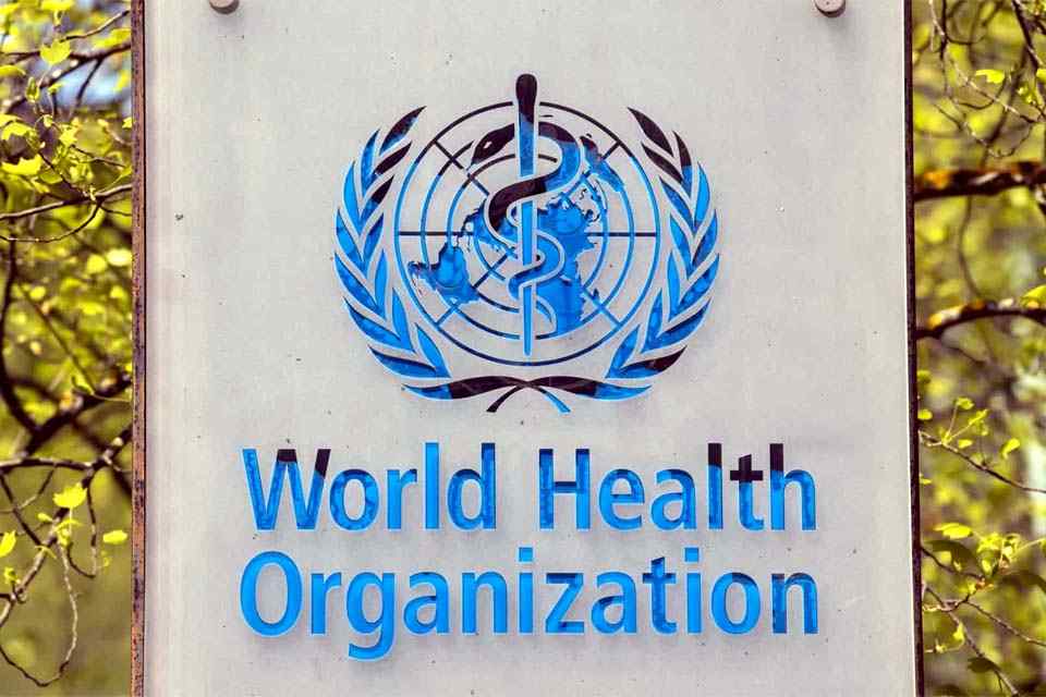 Covid-19: OMS quer colocar vacinas em 142 países até fim de maio