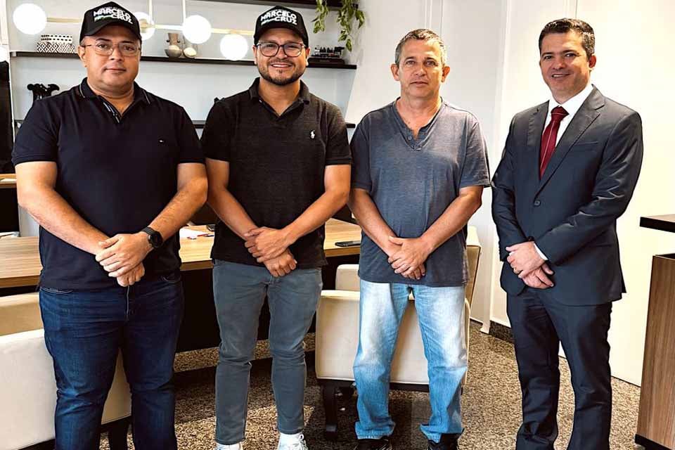 “Garimpeiro não é bandido”, afirma deputado Marcelo Cruz em reunião sobre o futuro do garimpo no Baixo Madeira