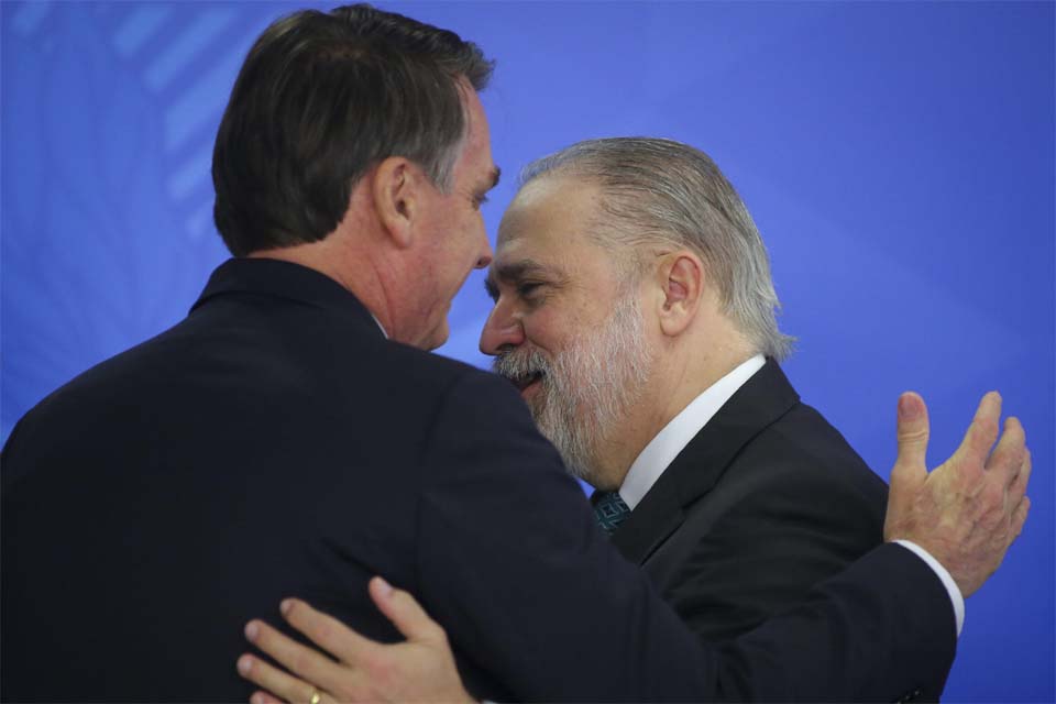 Uma CPI desnecessária