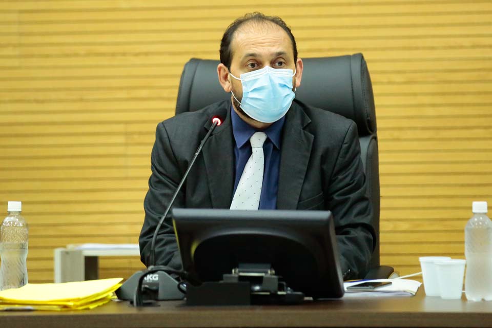 Laerte Gomes confirma empenho de R$ 100 mil para atender Casa Família Rosetta