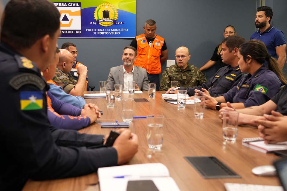 Prefeitura de Porto Velho, Forças Armadas e Defesa Civil se unem no socorro aos ribeirinhos