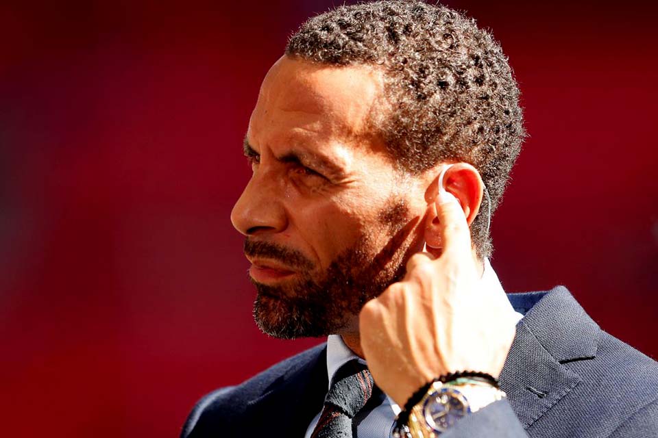 Dirigentes precisam fazer algo contra o racismo, afirma Ferdinand