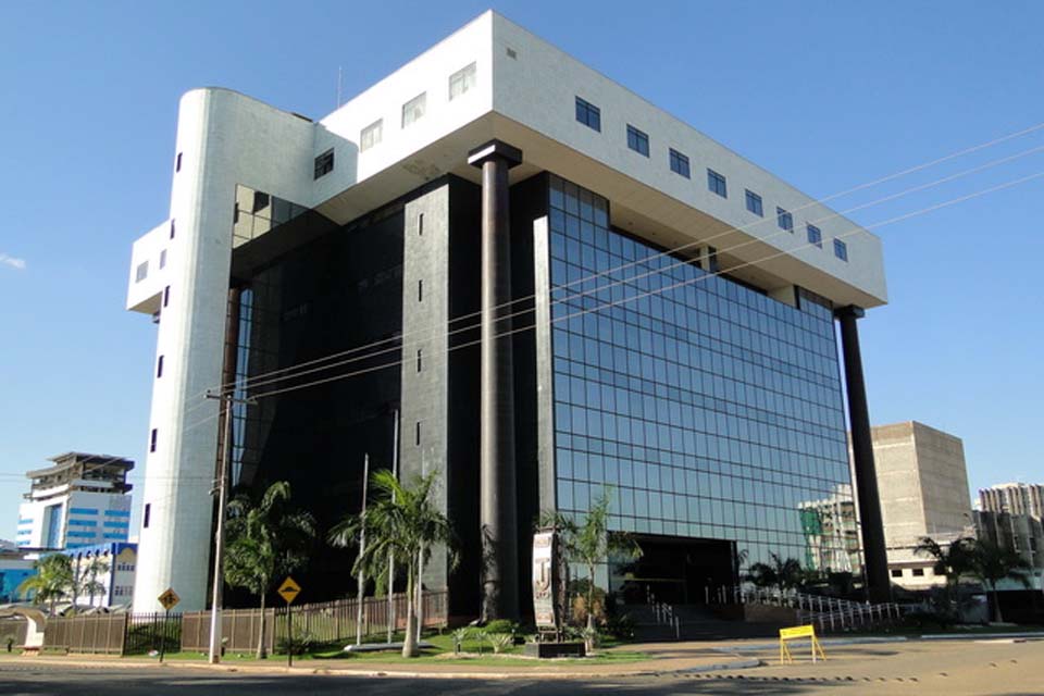 Ex-chefe de Gabinete da Prefeitura de Cacoal é condenada a mais de 24 anos de prisão