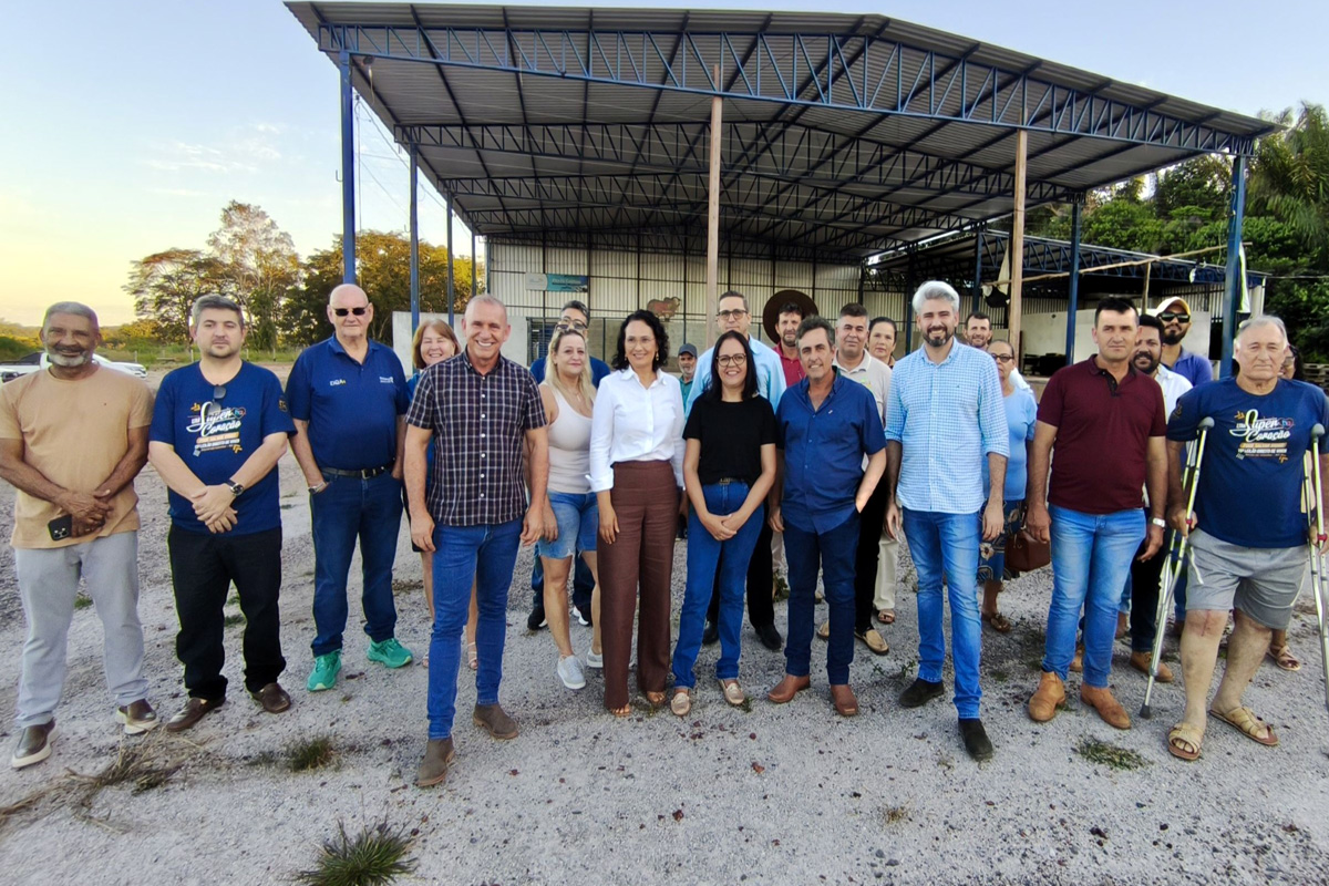Ezequiel Neiva anuncia início das obras de ampliação do barracão da Aamirom, em Rolim de Moura
