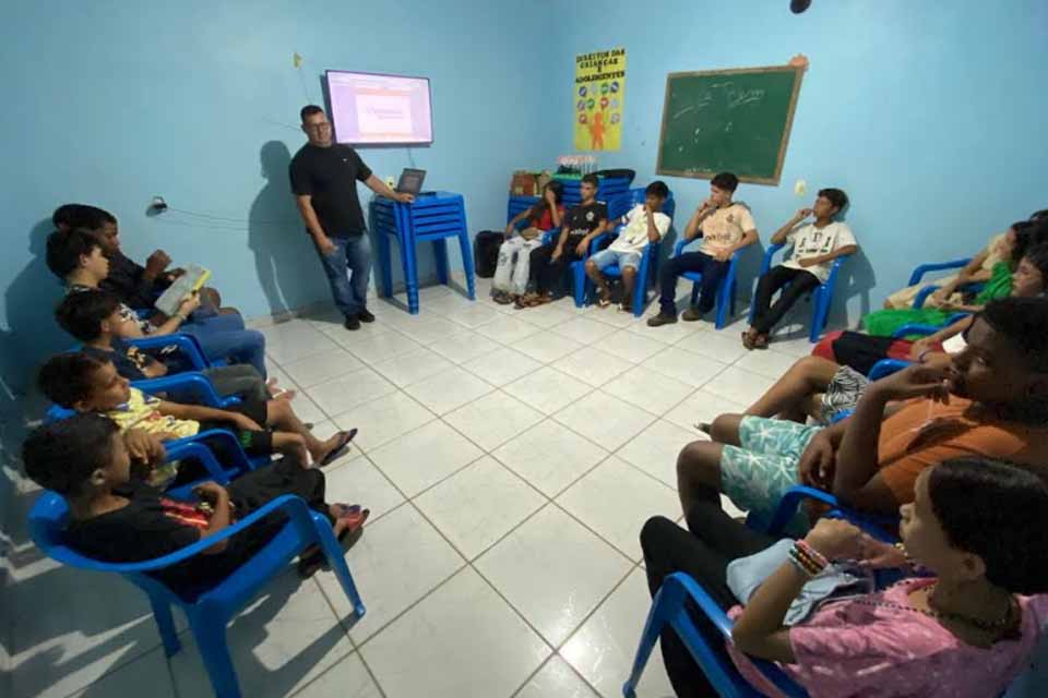 CRAS Morar Melhor promove ação de conscientização sobre prevenção ao uso de álcool e outras drogas