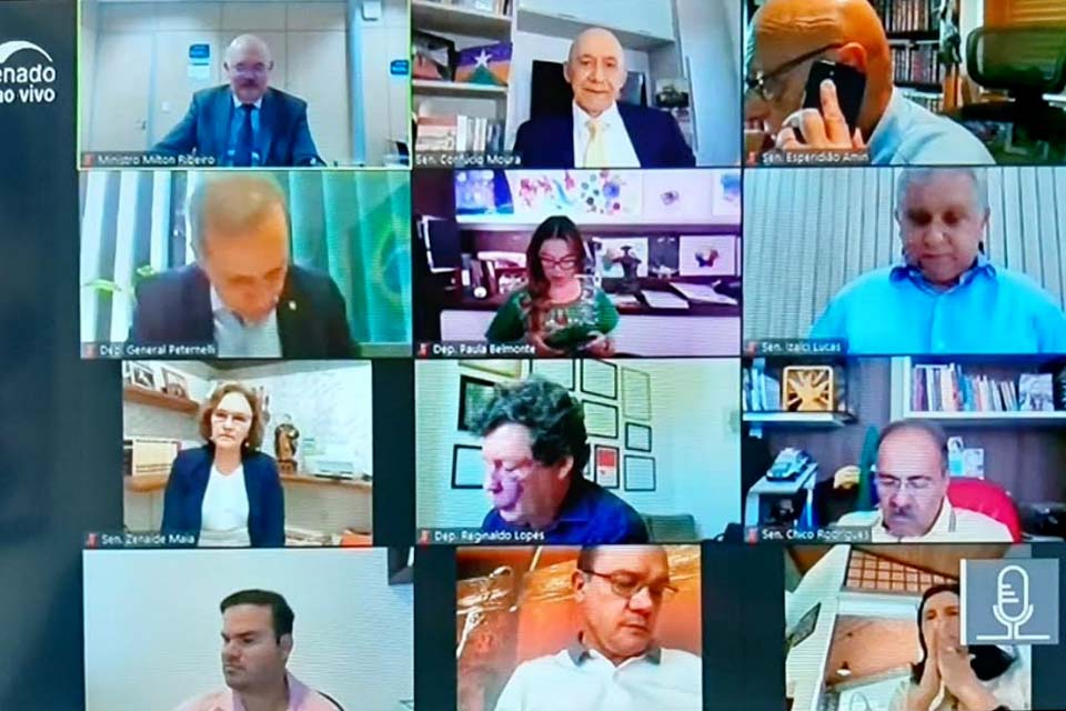 Ministro da Educação defende o uso de protocolos de segurança para o retorno das aulas presenciais