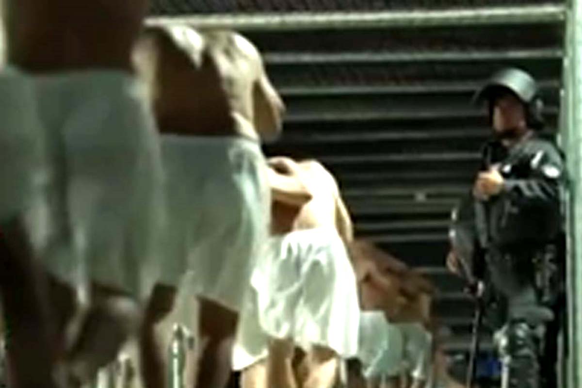 El Salvador aprova prisão perpétua para 