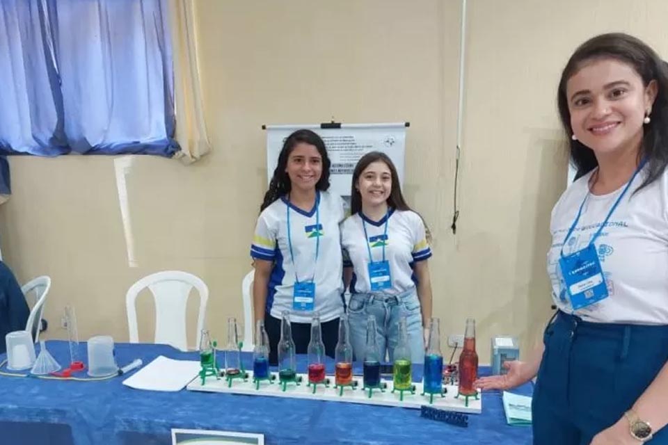 Escola municipal conquista 3° lugar em exposição de Projetos educacionais