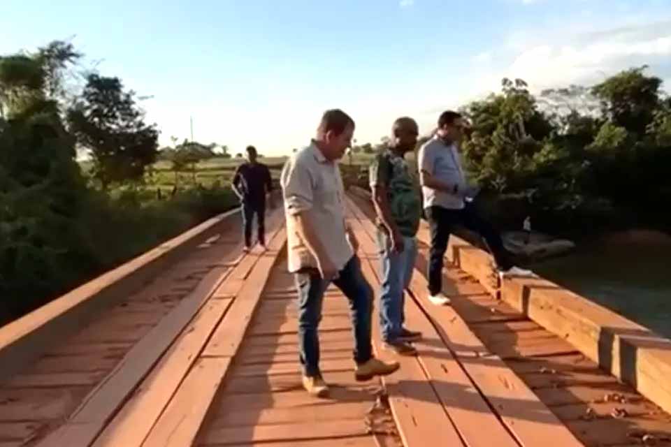 Prefeito Aldo Júlio acompanha início da construção de nova ponte de concreto na Linha 200