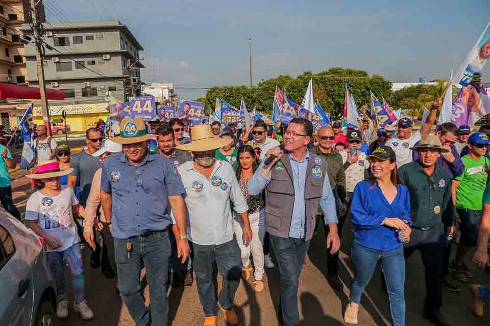 Em Rolim de Moura, compromisso pelo desenvolvimento de Rondônia é reafirmado pelo Coronel Marcos Rocha